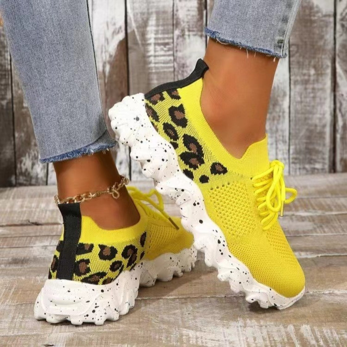 Leopard Mesh Round Toe Athletic