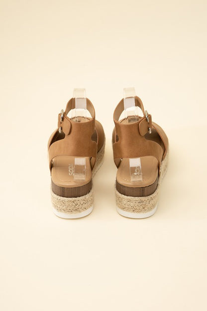 TOPIC-S Espadrille Ankle strap Sandals